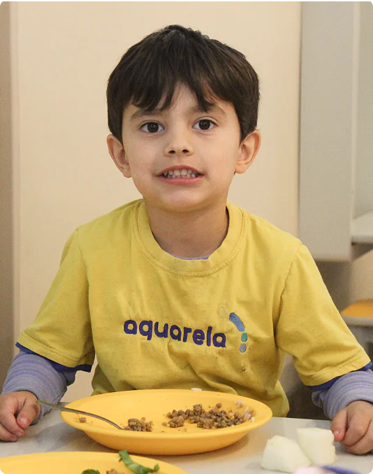 Alimentação saudável no Jardim da Aquarela School